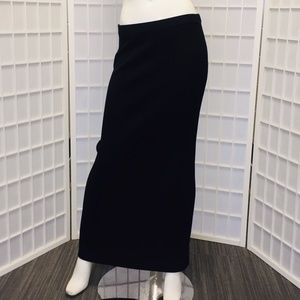 St John black knit column skirt, 6.